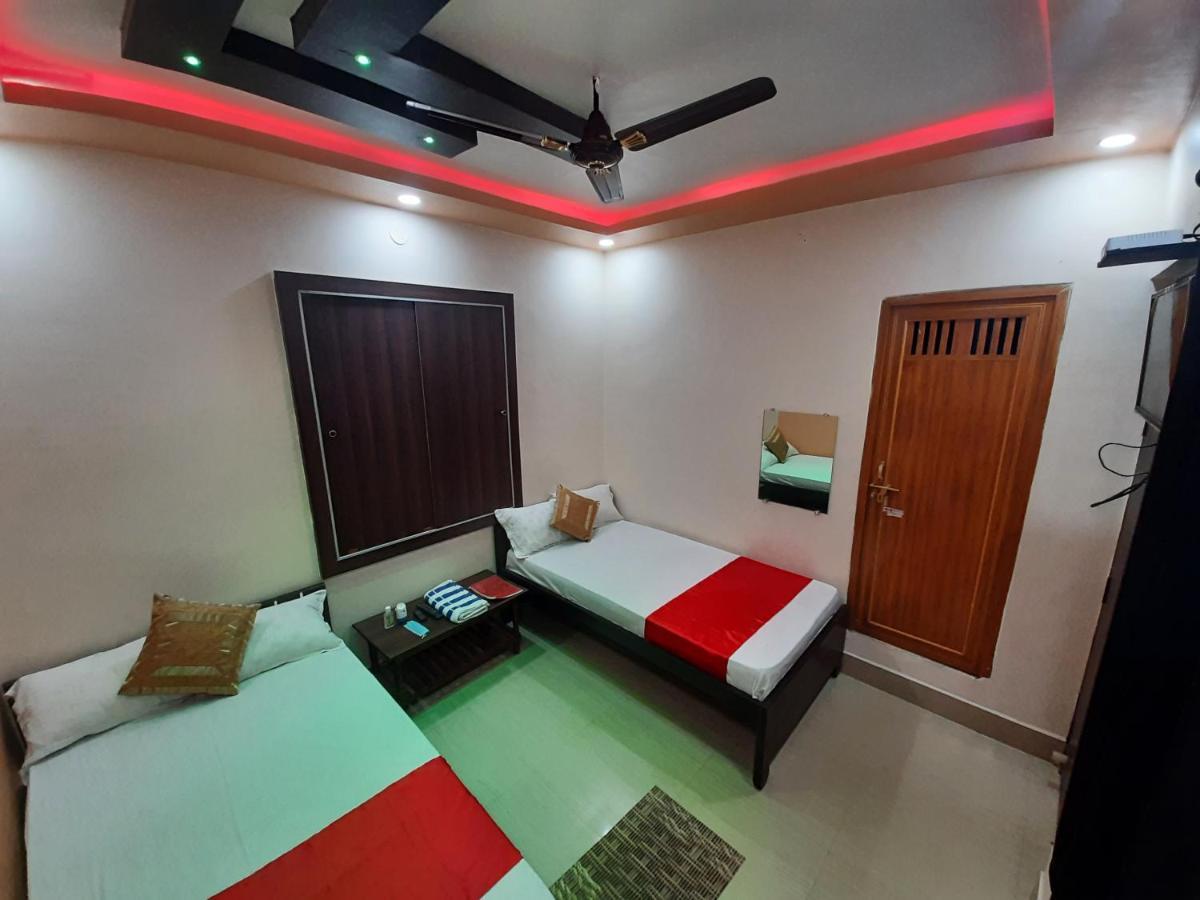 Hotel Shakuntla Palace - 400 Meters Away From Vishnu Pad Temple 7 Mins Walk Гая Экстерьер фото