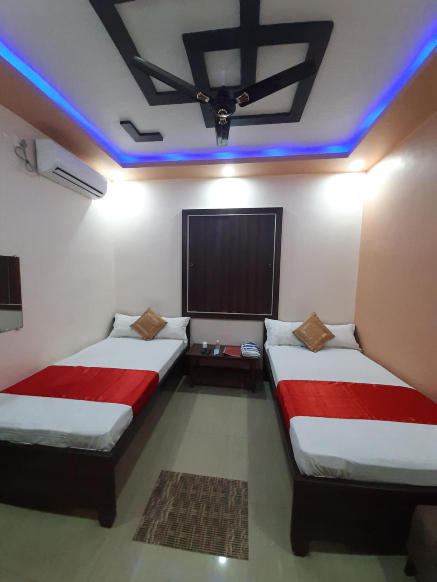 Hotel Shakuntla Palace - 400 Meters Away From Vishnu Pad Temple 7 Mins Walk Гая Экстерьер фото